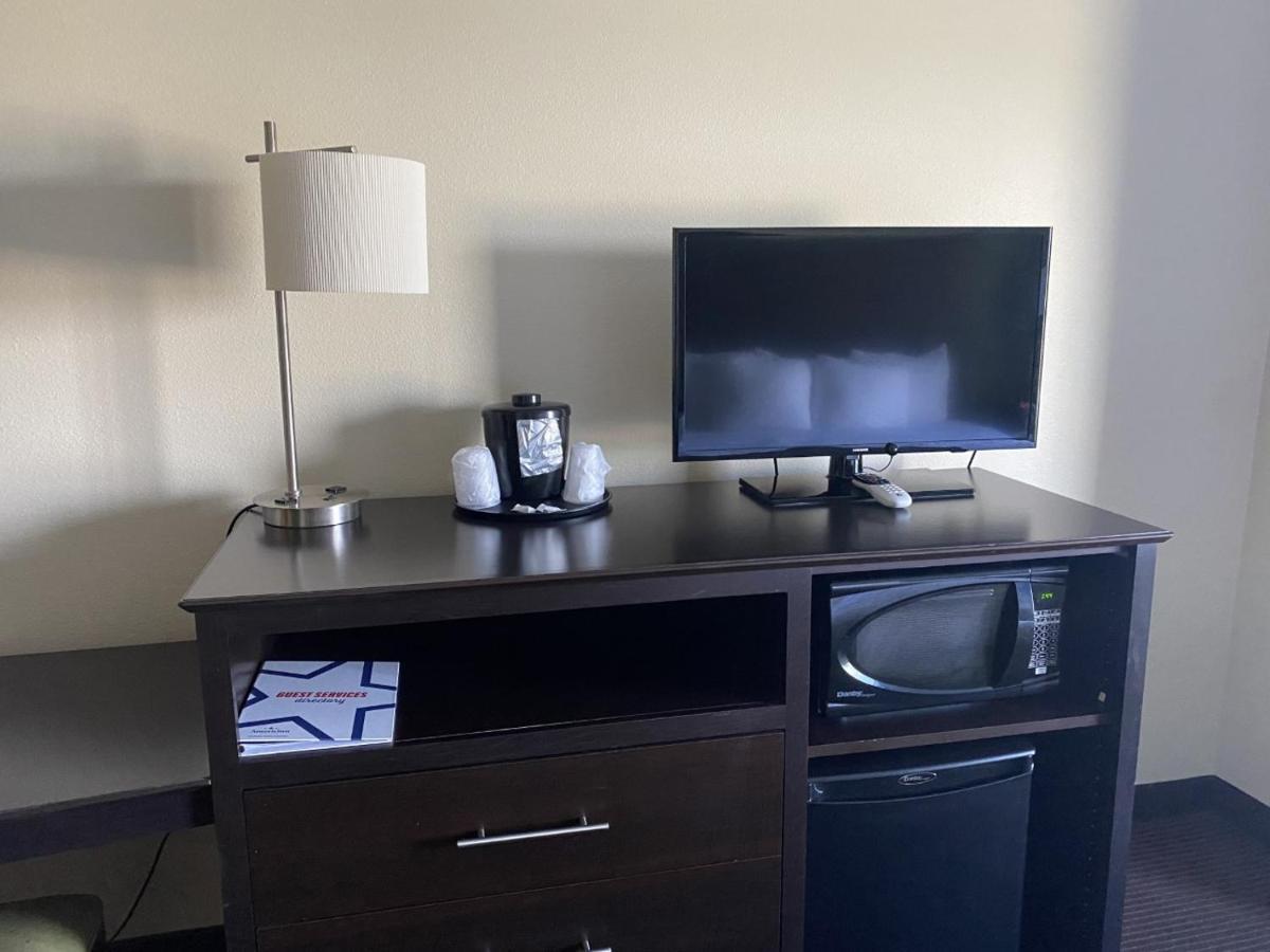 Americinn By Wyndham Hartford Sd Eksteriør billede